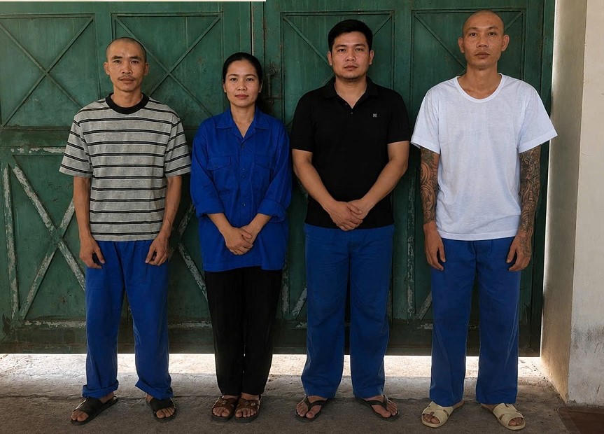 Các đối tượng bị bắt giữ. (Ảnh: Công an tỉnh Ninh Bình)