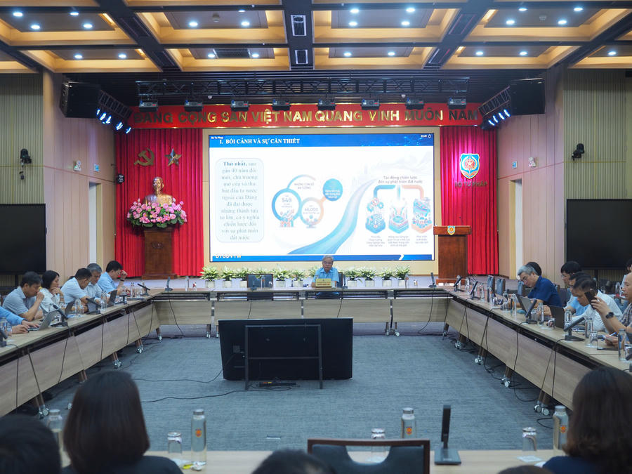 Hình ảnh tại điểm cầu Bộ Tư pháp. Ảnh: Phương Mai.