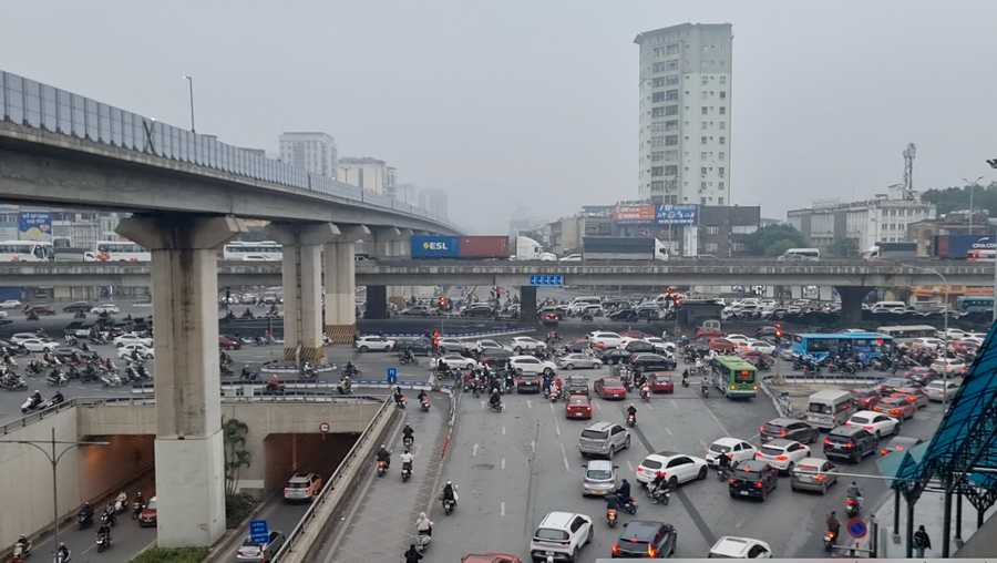 Đường sắt trên cao Cát Linh - Hà Đông.