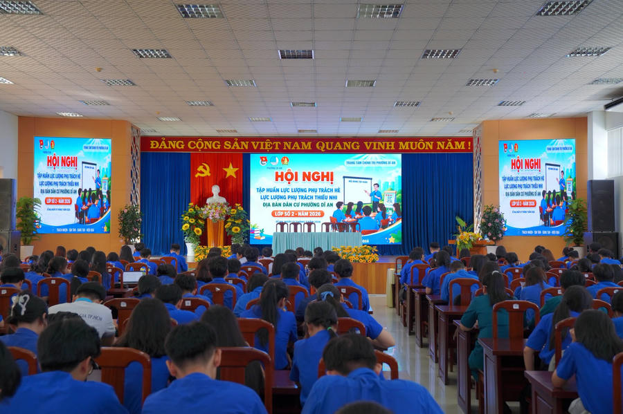 Đoàn phường Dĩ An tổ chức Chiến dịch Mùa hè xanh, ký cam kết thực hiện phong trào thi đua "Xây dựng cơ sở Đoàn không ma túy và tệ nạn xã hội".