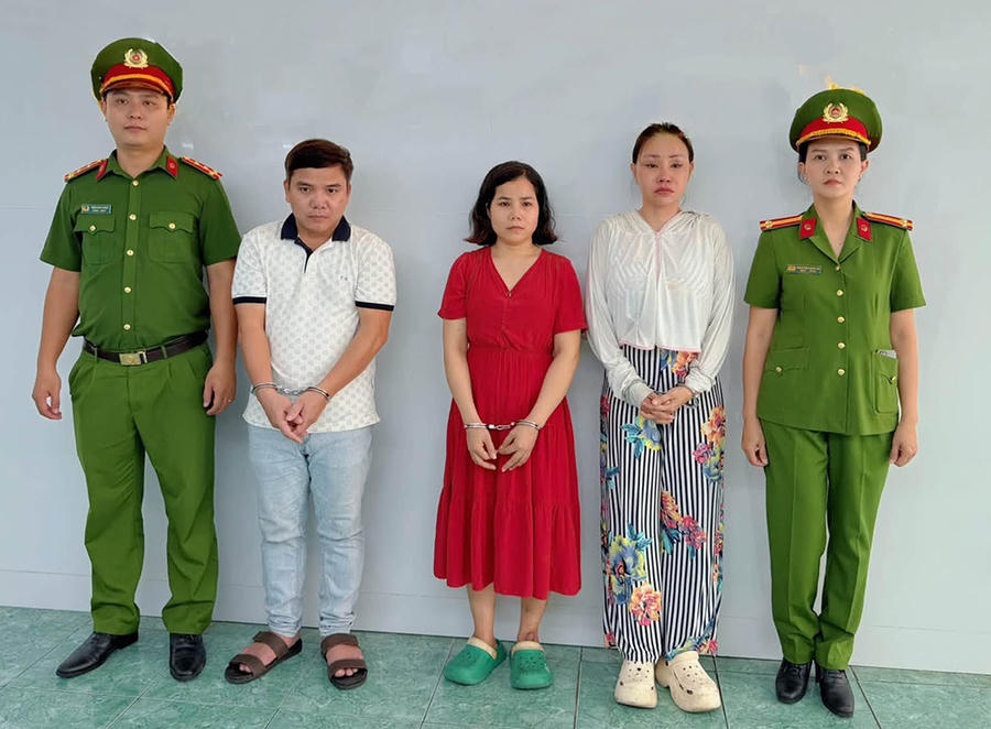3 đối tượng bị khởi tố, bắt tạm giam. Ảnh: CACC