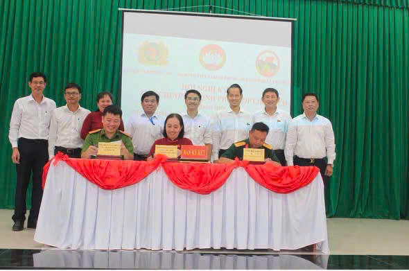 Xã Phước An ký kết chương trình phối hợp giai đoạn 2026–2031, phát huy sức mạnh khối đại đoàn kết toàn dân.