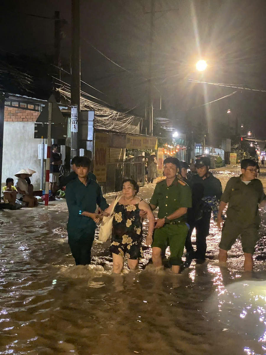 Lực lượng Công an xã Phước An luôn cố gắng hoàn thành tốt những nhiệm vụ được giao.