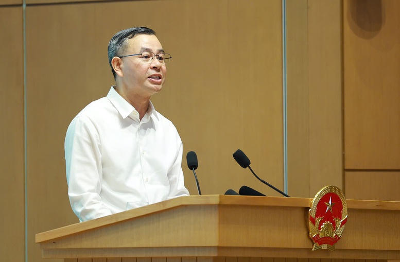Bộ trưởng Bộ Tài chính Ngô Văn Tuấn phát biểu tại phiên họp Chính phủ thường kỳ tháng 6/2026 và Hội nghị trực tuyến Chính phủ với các địa phương sáng 4/7 - Ảnh: VGP/Nhật Bắc