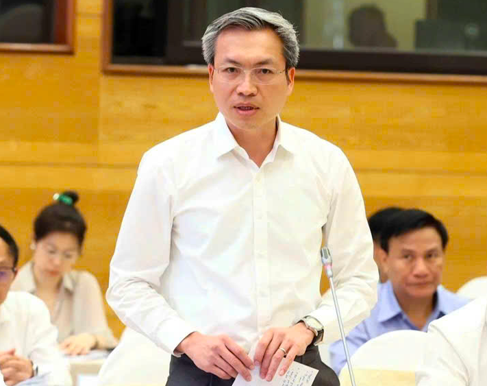 Thiếu tướng Nguyễn Quốc Toản, Chánh Văn phòng Bộ, Người phát ngôn Bộ Công an thông tin tại buổi Họp báo. Ảnh: Bộ Công an.