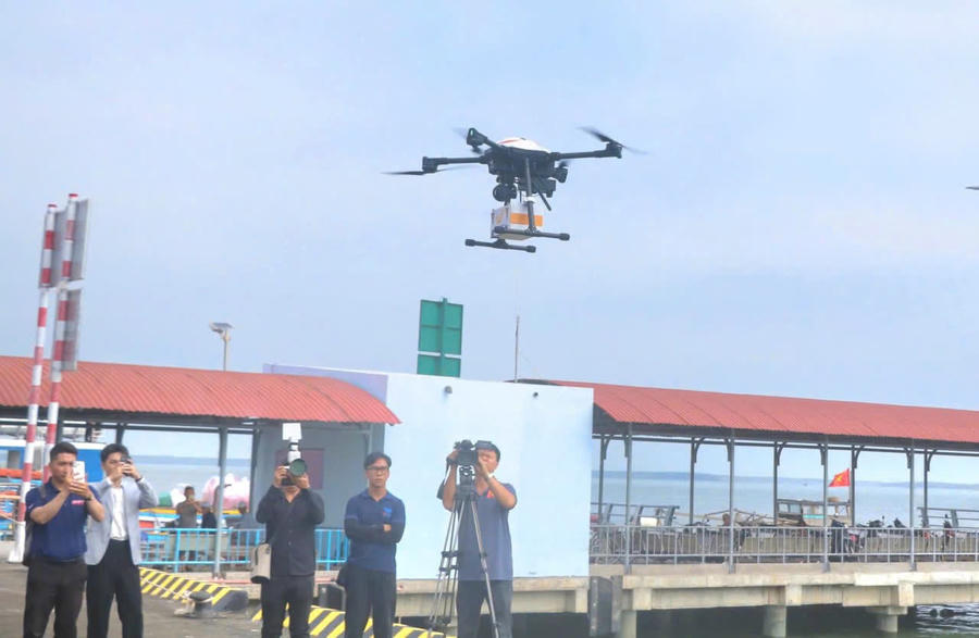 Đối với Việt Nam, kỷ nguyên số vừa là thách thức chưa từng có, vừa là cơ hội lịch sử để bứt phá, rút ngắn khoảng cách phát triển với các cường quốc.
