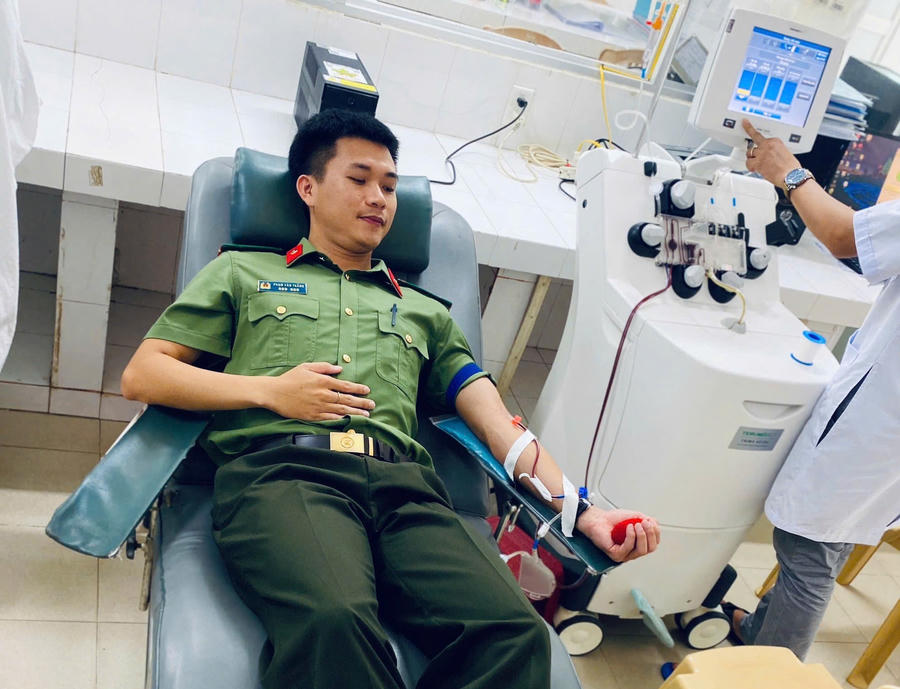 Lan tỏa hình ảnh đẹp của người chiến sĩ Công an nhân dân.