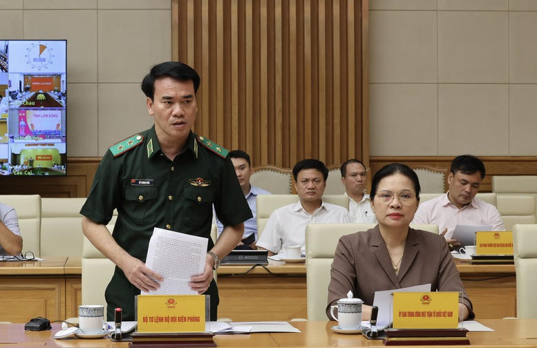 Trung tướng Vũ Trung Kiên, Tư lệnh Bộ đội Biên phòng Việt Nam phát biểu tại hội nghị. (Ảnh: VGP/Phương Nguyên)