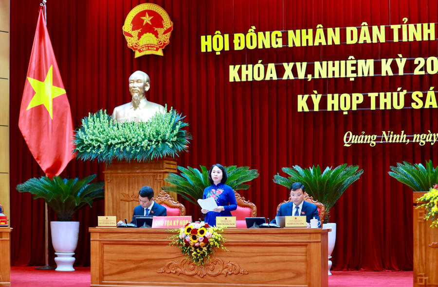 Bà&nbsp;Trịnh Thị Minh Thanh, Chủ tịch HĐND tỉnh Quảng Ninh phát biểu bế mạc kỳ họp.