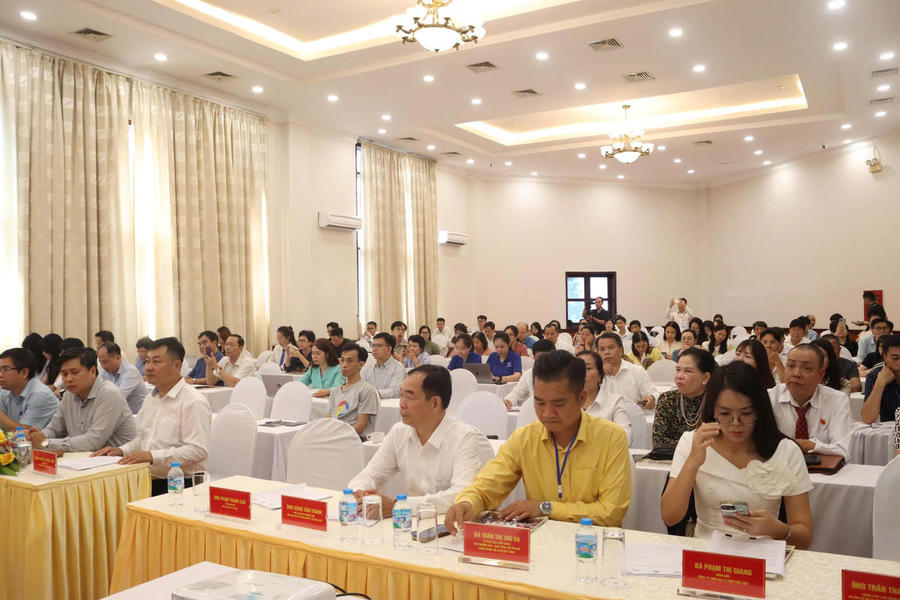 Hội nghị thu hút đông đảo đội ngũ các nhà quản lý, chuyên gia, doanh nghiệp tham dự.