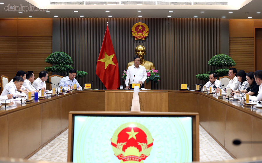 Toàn cảnh buổi làm việc. Ảnh: VGP