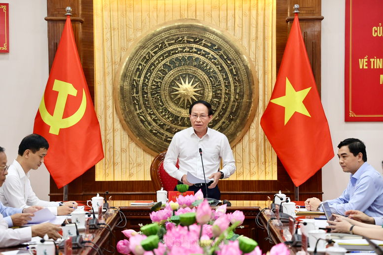 Phó Thủ tướng Lê Tiến Châu và đoàn công tác của Chính phủ làm việc với Ban Thường vụ Tỉnh ủy Thanh Hóa - Ảnh: VGP