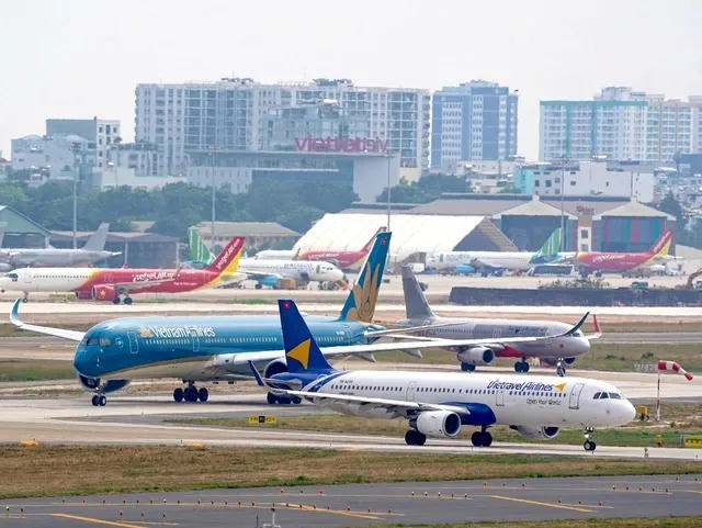 Nhà ga T1 sân bay Tân Sơn Nhất sắp 'đập đi xây lại', làm hầm nối thẳng T3. Ảnh: Độc Lập/Báo Thanh niên