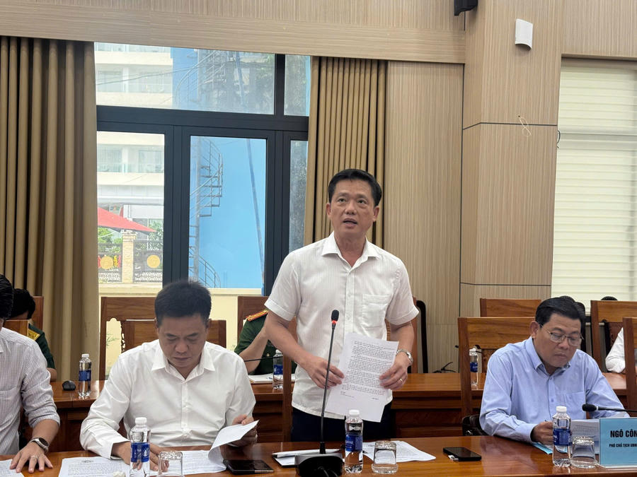 Ông Trần Minh Khoa - Chủ tịch UBND đặc khu Phú Quốc phát biểu.