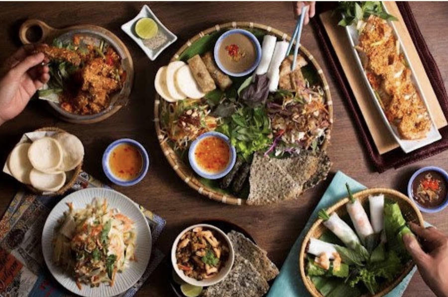 Nghiên cứu chỉ ra, hơn 50% lượng du khách quyết định lựa chọn điểm đến dựa trên yếu tố trải nghiệm ẩm thực. Ảnh InT