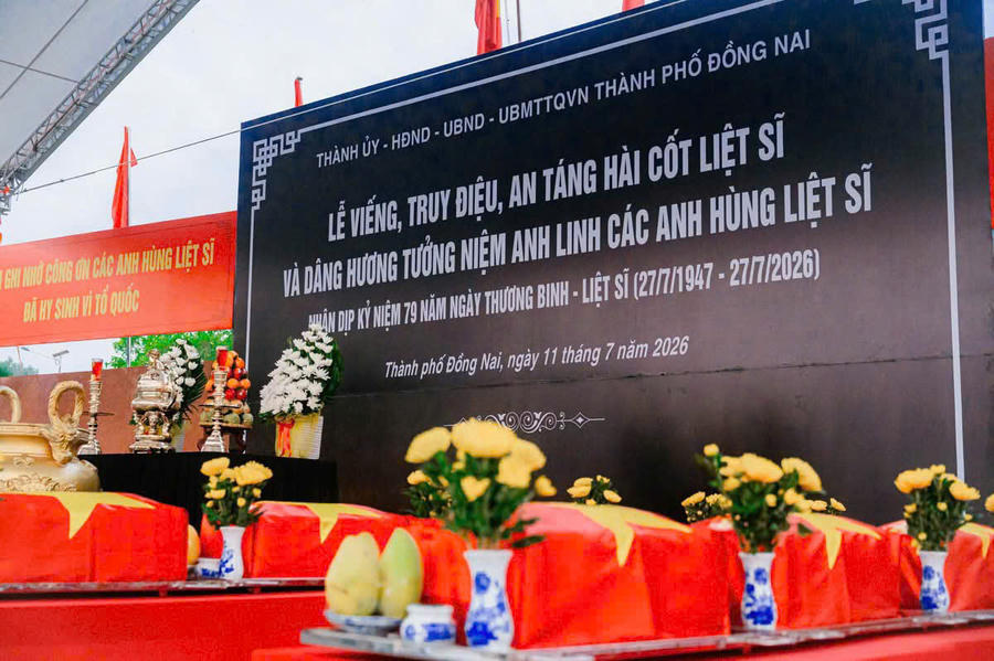 Lễ truy điệu khép lại trong không khí trang nghiêm, nhưng những giá trị về lòng yêu nước, sự biết ơn và trách nhiệm vẫn tiếp tục lan tỏa.