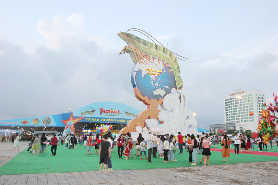 Festival Tôm Cà Mau 2026 sẽ diễn ra từ ngày 21 đến 23/11 tại Quảng trường Phan Ngọc Hiển (phường An Xuyên) và nhiều địa điểm trên địa bàn tỉnh.