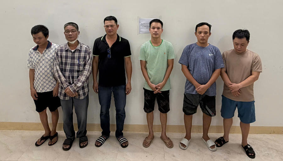 Các đối tượng trong đường dây bị tạm giữ để điều tra - Ảnh Công an TP Đà Nẵng.