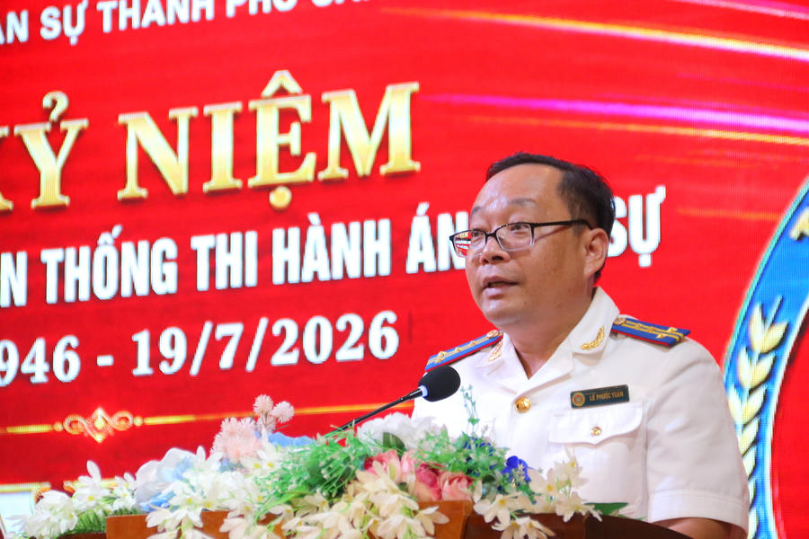 Ông Lê Phước Toàn - Trưởng THADS TP Cần Thơ báo cáo tại buổi lễ (Ảnh: Đình Thương)