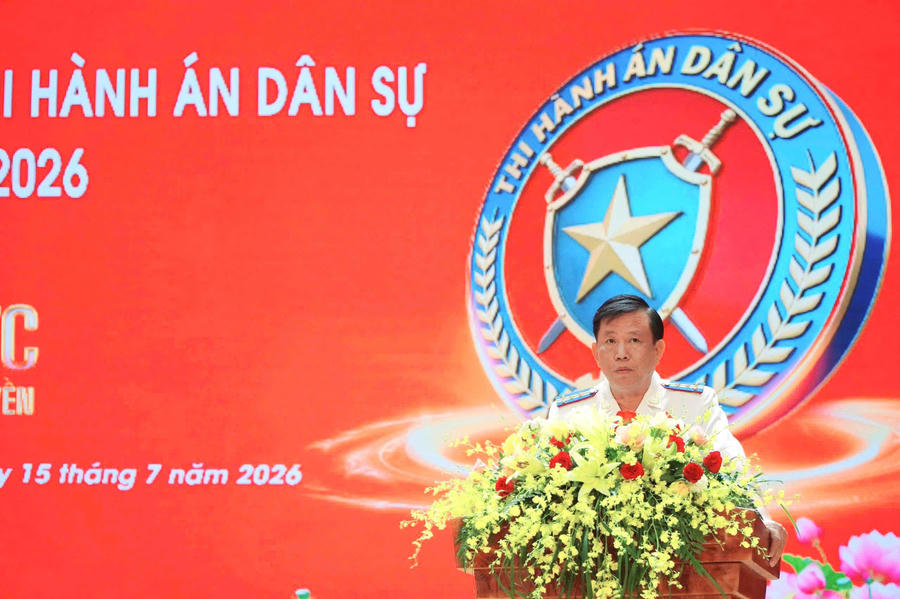 Ông Nguyễn Văn Vũ, Trưởng THADS tỉnh An Giang phát biểu tại buổi lễ.