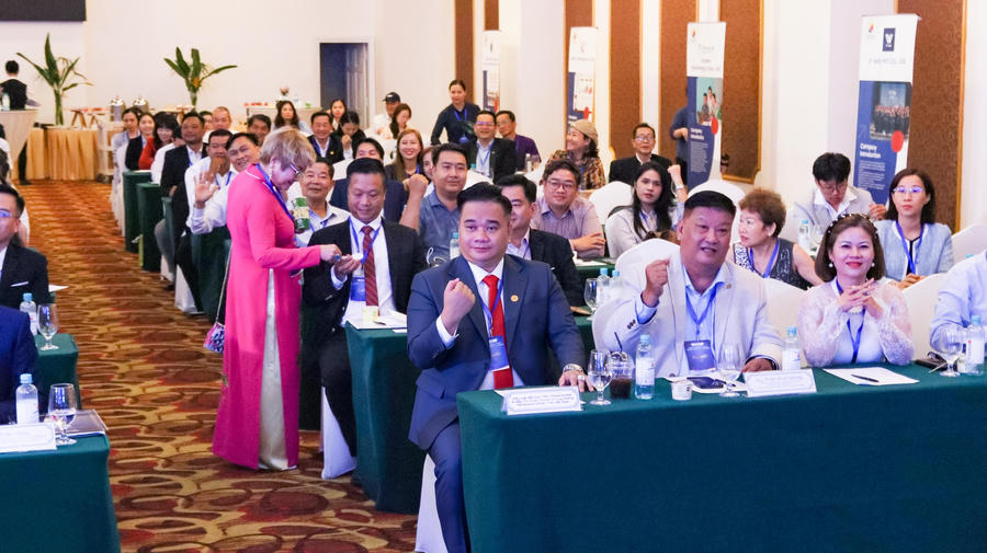 Các đại biểu tham dự Hội nghị Thương mại và Đầu tư Việt Nam - ASEAN năm 2026.