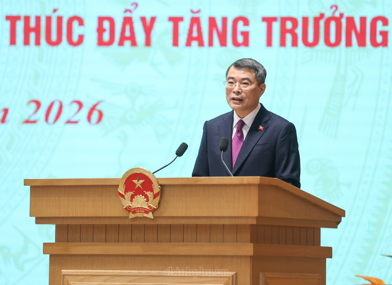 Thủ tướng Chính phủ phát biểu khai mạc Hội nghị. (Ảnh: VGP/Nhật Bắc)