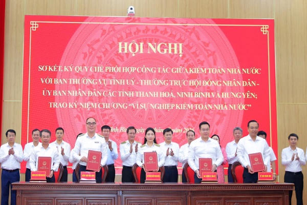 Ký kết Quy chế phối hợp giữa Kiểm toán Nhà nước và tỉnh Ninh Bình. Ký kết Quy chế phối hợp giữa Kiểm toán Nhà nước và tỉnh Ninh Bình.