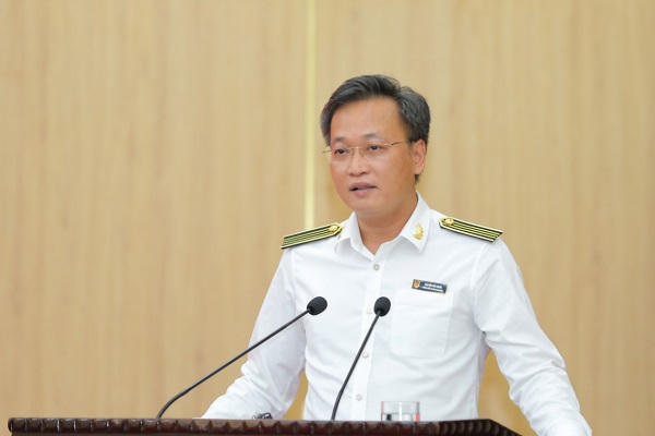 Ông Nguyễn Hữu Nghĩa, Ủy viên Trung ương Đảng, Ủy viên Ban Thường vụ Đảng ủy Quốc hội, Bí thư Đảng ủy, Tổng Kiểm toán Nhà nước phát biểu chỉ đạo hội nghị.