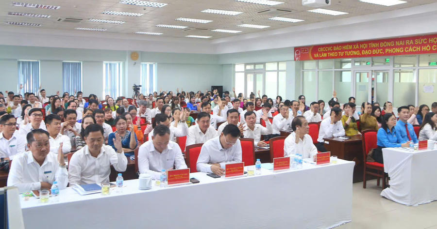 Hình ảnh Đại hội có sự tham dự của 147 đại biểu, đại diện cho 551 đoàn viên công đoàn.