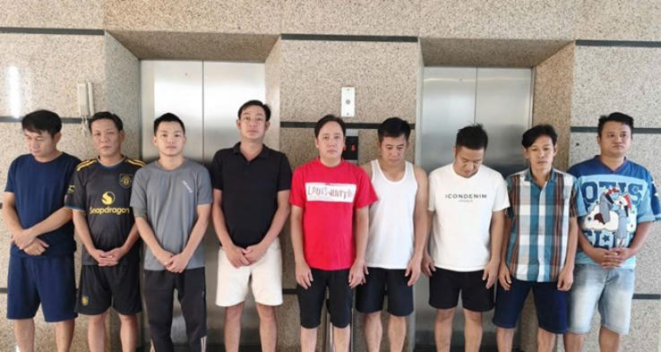 Cơ quan công an triệt phá đường dây cá độ bóng đá qua mạng của Vũ Văn Phương. Ảnh: Công an Thanh Hóa