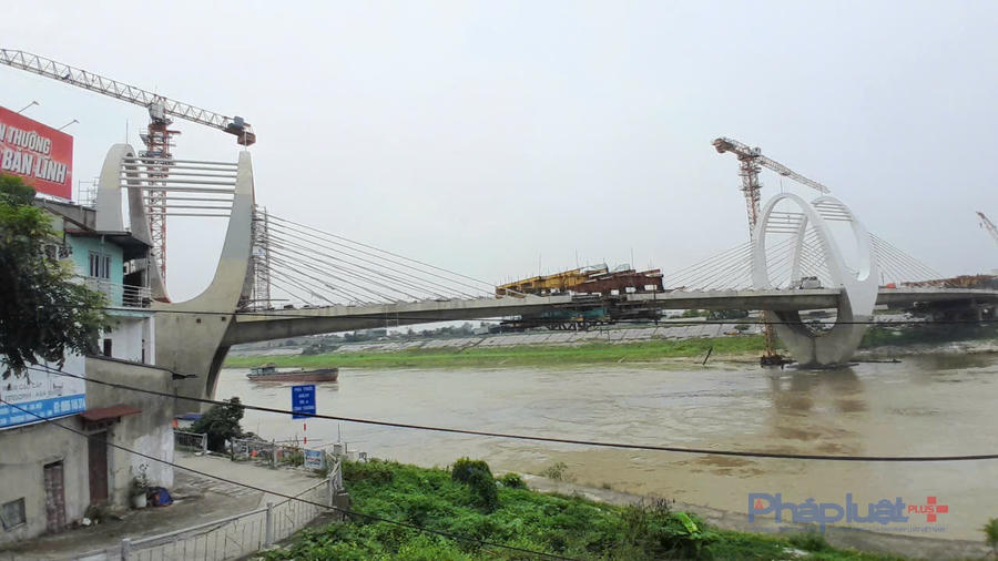 Dự kiến cầu sẽ hoàn thành vào tháng 9 năm nay.