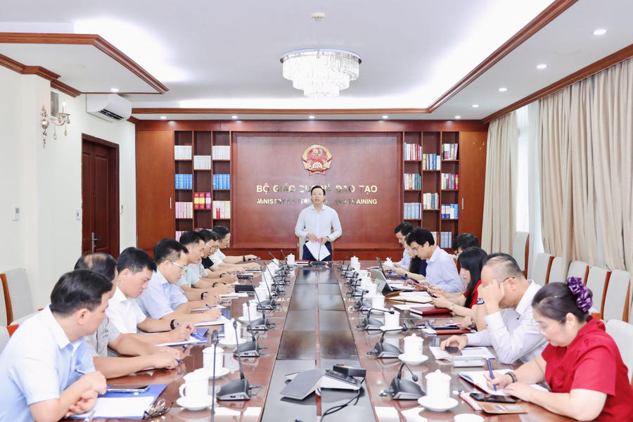 Quang cảnh buổi làm việc. (Ảnh: Bộ GD&ĐT)
