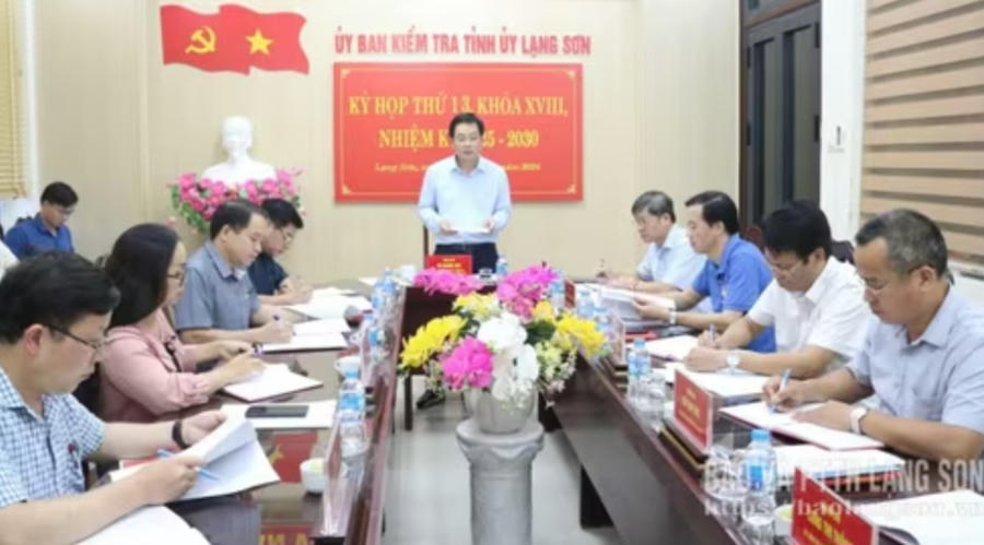 Ủy ban Kiểm tra Tỉnh ủy Lạng Sơn tổ chức kỳ họp thứ 13, xem xét nội dung liên quan đến việc xử lý kỷ luật cán bộ vi phạm. Ảnh: Báo Lạng Sơn.