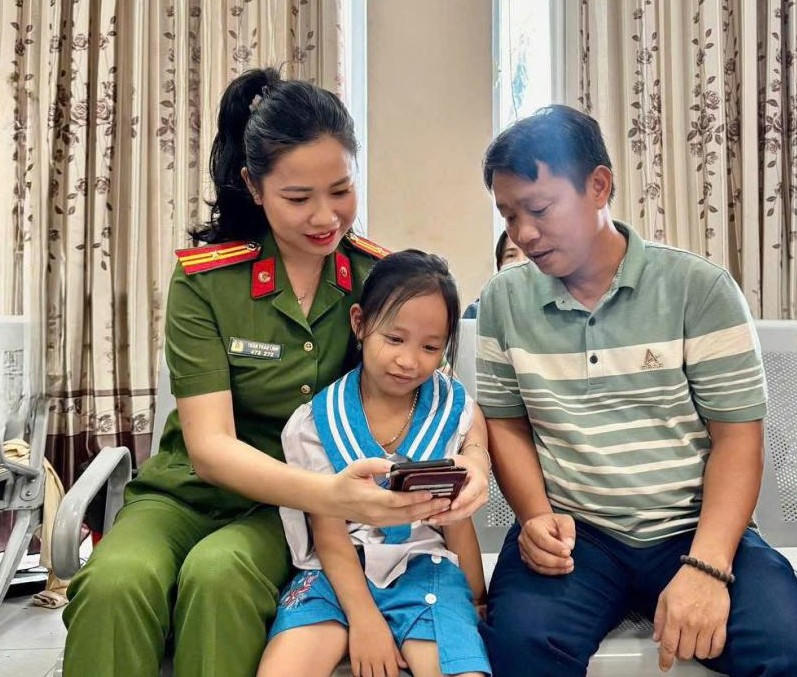 Hướng dẫn công dân kích hoạt tài khoản định danh điện tử.