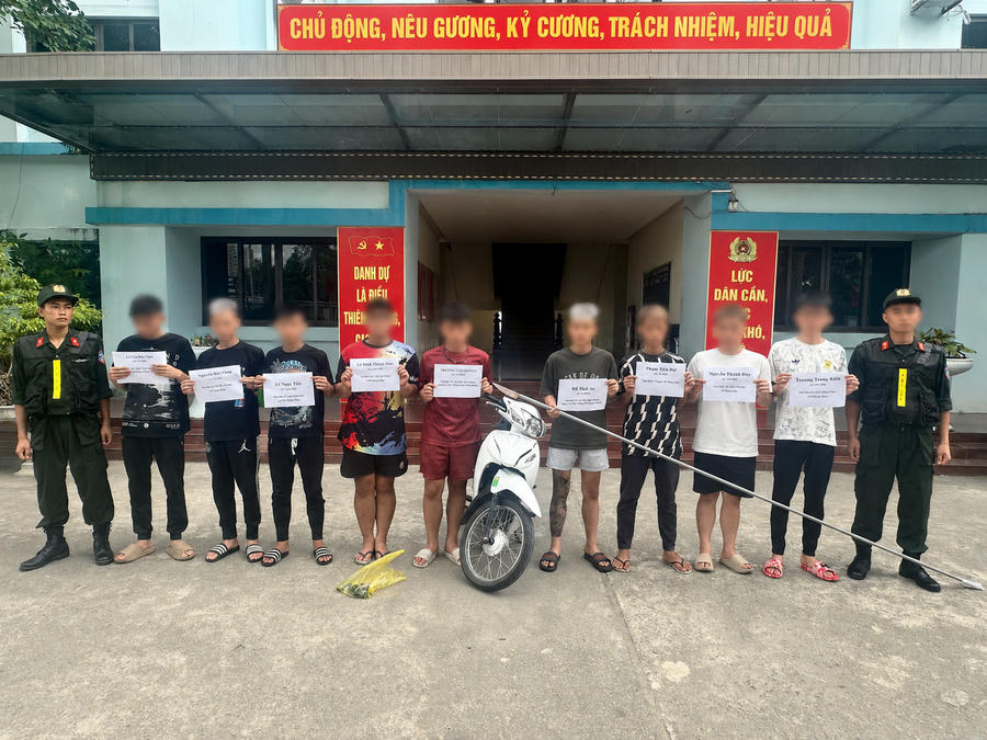 Nhóm đối tượng bị bắt giữ - Ảnh Công an Thanh Hóa.