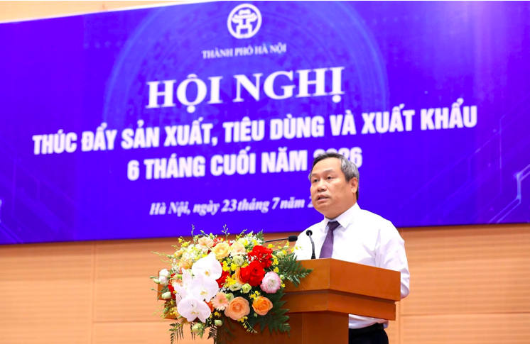 Chủ tịch UBND TP Hà Nội Vũ Đại Thắng phát biểu chỉ đạo tại Hội nghị thúc đẩy sản xuất, tiêu dùng và xuất khẩu 6 tháng cuối năm 2026. Ảnh: UBND TP Hà Nội Chủ tịch UBND TP Hà Nội Vũ Đại Thắng phát biểu chỉ đạo tại Hội nghị thúc đẩy sản xuất, tiêu dùng và xuất khẩu 6 tháng cuối năm 2026. Ảnh: UBND TP Hà Nội