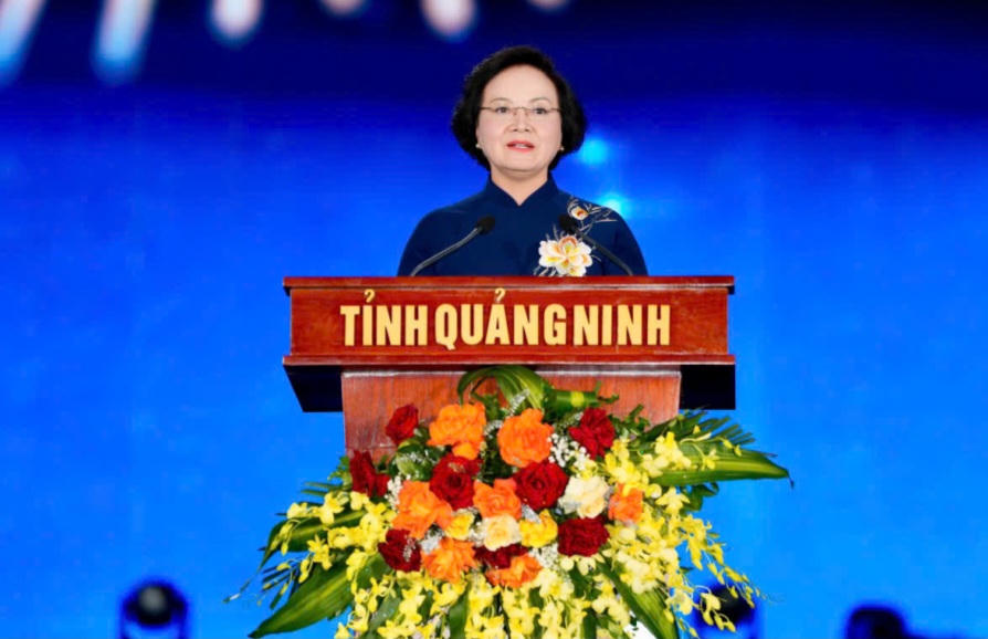 Bí thư Trung ương Đảng, Phó Thủ tướng Chính phủ Phạm Thị Thanh Trà phát biểu tại chương trình.