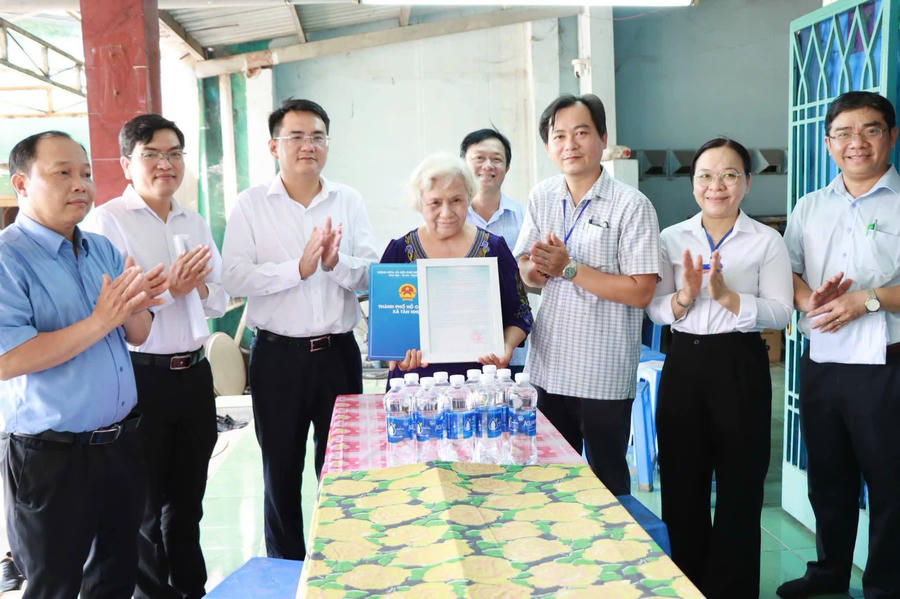Hoạt động của xã Tân Nhựt thể hiện sự trân trọng đối với tinh thần đồng hành của người dân trong triển khai các công trình trọng điểm của TP HCM.