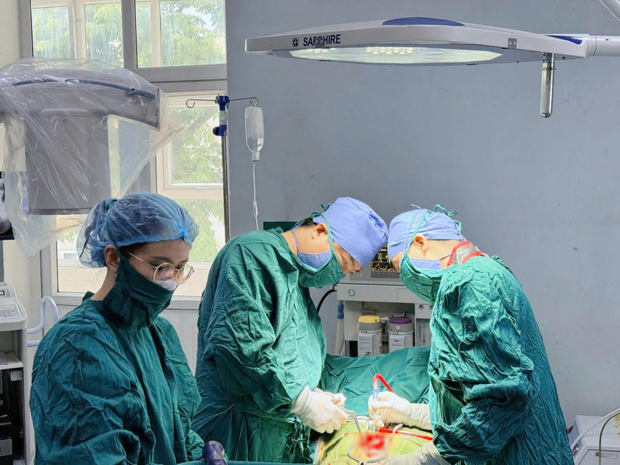 Cơ hội tiếp cận y học kỹ thuật cao ngay tại địa phương cho người dân Nghệ An.