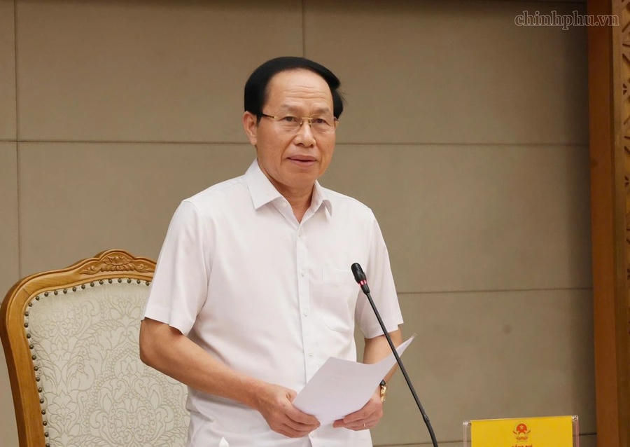 Phó Thủ tướng Lê Tiến Châu yêu cầu tinh gọn chương trình giáo dục phổ thông. Ảnh: Dân Trí.