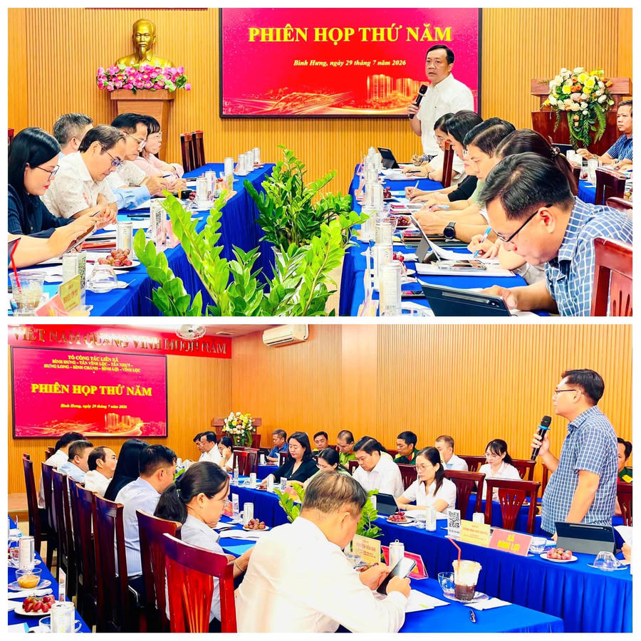 Ông Hà Phước Thắng - Thành ủy viên, Bí thư Đảng ủy, Chủ tịch HĐND xã Tân Nhựt (ảnh trên) và ông Trương Minh Tước Nguyên, Bí thư Đảng ủy, Chủ tịch HĐND xã Bình Lợi (ảnh dưới) phát biểu tại phiên họp.
