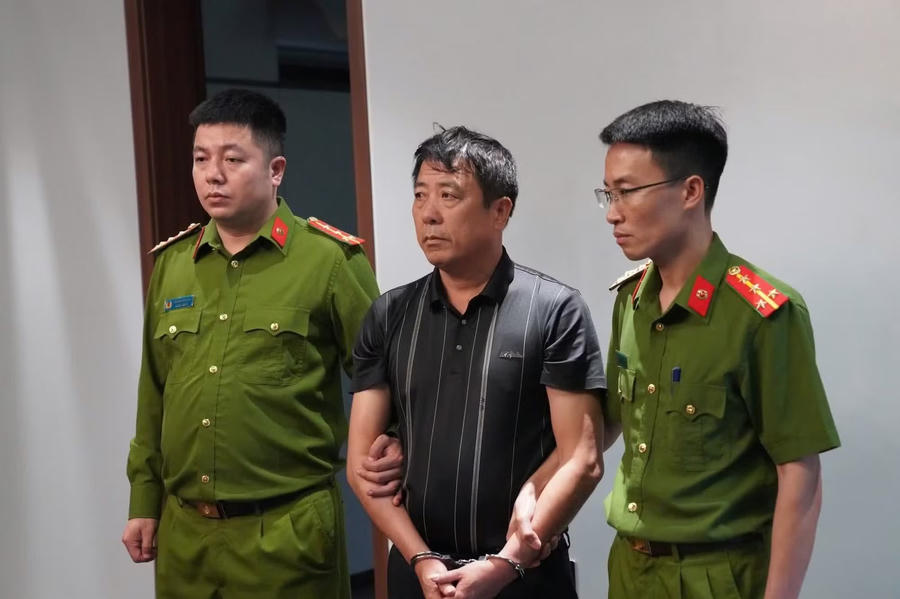 Bị can Nguyễn Văn Thức, Giám đốc Công ty TNHH thương mại Tỉnh Tuấn.