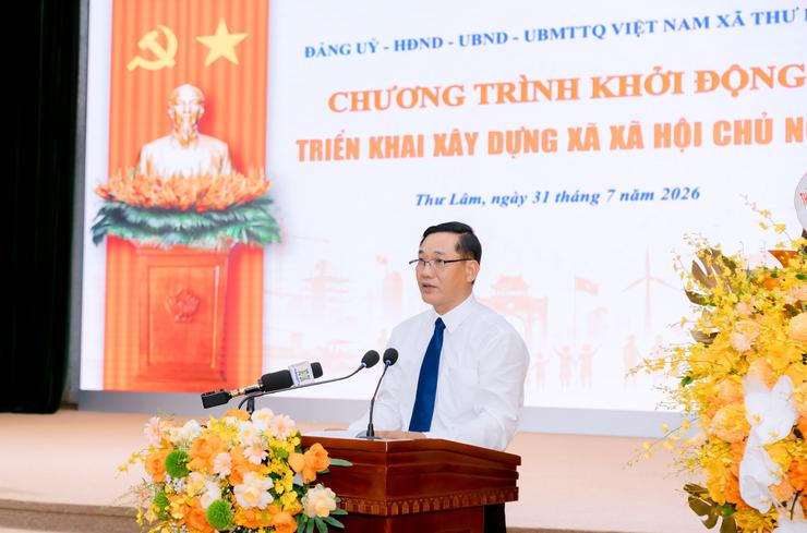 Chủ tịch UBND xã Thư Lâm Phạm Trọng La phát biểu tại Chương trình.