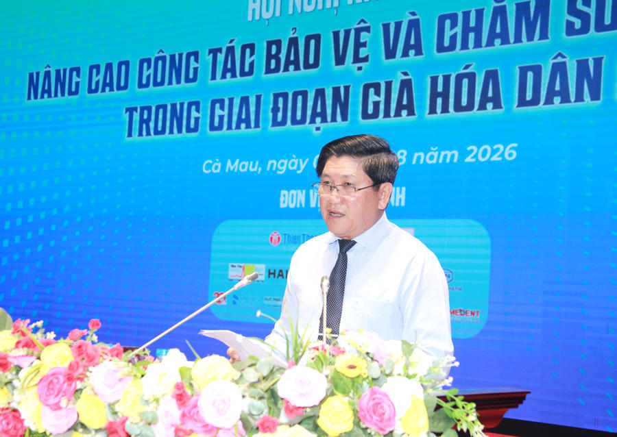 Ông Lê Văn Sử - Phó Chủ tịch UBND tỉnh Cà Mau, phát biểu chào mừng Hội nghị.