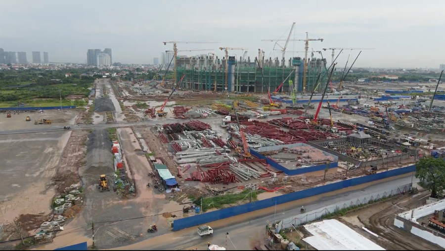 Cận cảnh công trường đang thi công.
