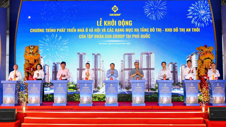 Các đại biểu thực hiện nghi thức khởi động chương trình phát triển nhà ở xã hội và hạ tầng đô thị Khu đô thị An Thới (đặc khu Phú Quốc, tỉnh An Giang). Các đại biểu thực hiện nghi thức khởi động chương trình phát triển nhà ở xã hội và hạ tầng đô thị Khu đô thị An Thới (đặc khu Phú Quốc, tỉnh An Giang).