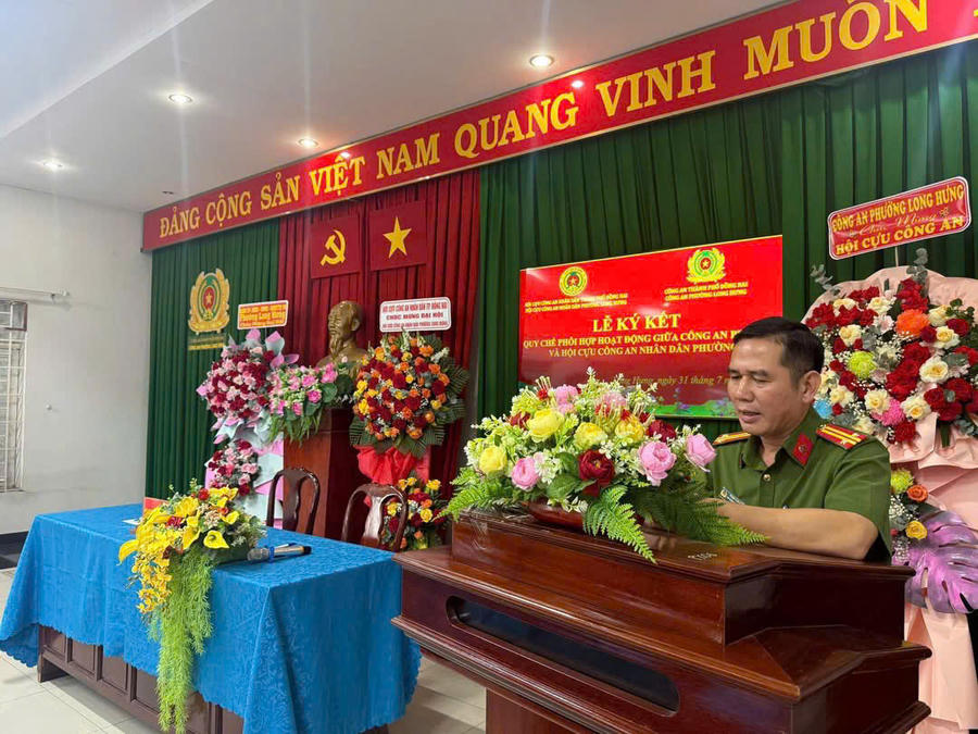Trung tá Phạm Văn Hiển phát biểu chỉ đạo tại Đại hội.
