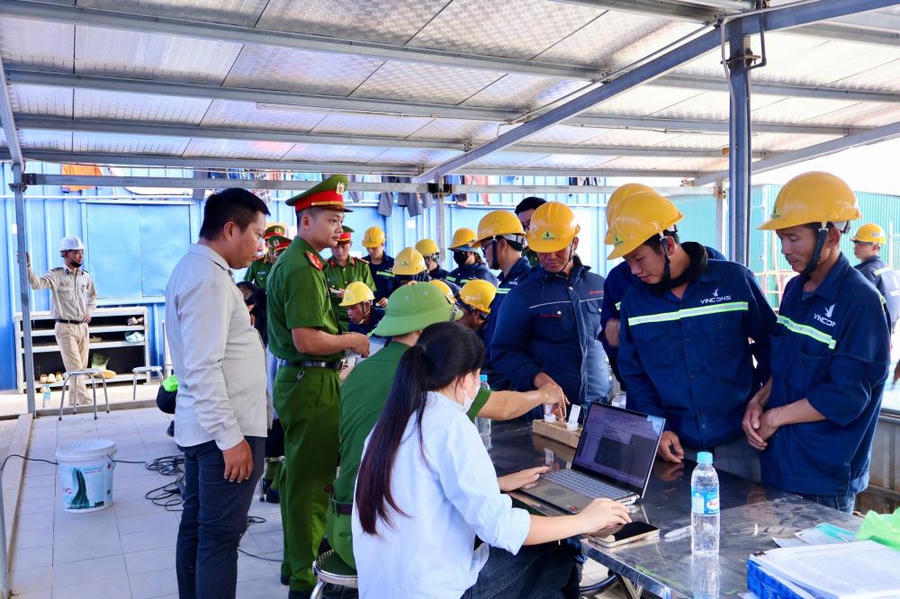 Hơn 5.000 Cán bộ, công nhân được xét nghiệm.