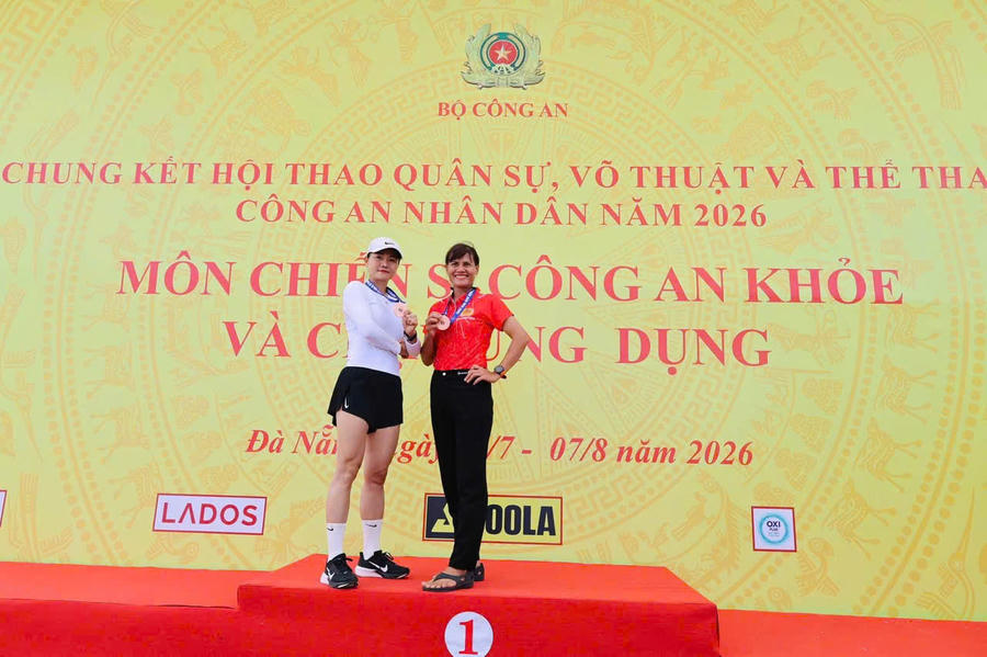Niềm vui chiến thắng...