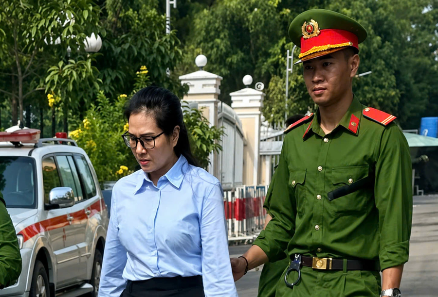 Bị cáo Lê Thúy Hằng (Ảnh: Thỏ Mộc).